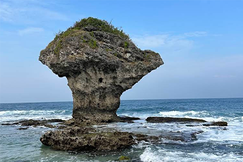 花瓶岩 - 小琉球地標,清晨黃昏光影美